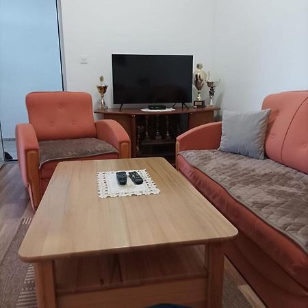 Apartman Meka SJJ Eksteriør billede